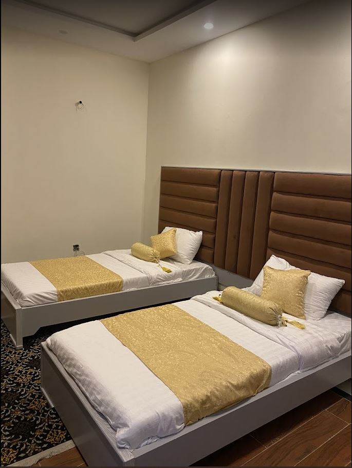 Blue Diamond Hotel Kalam photo 2
