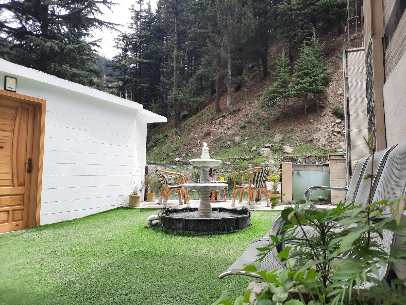 Blue Water Resort kalam