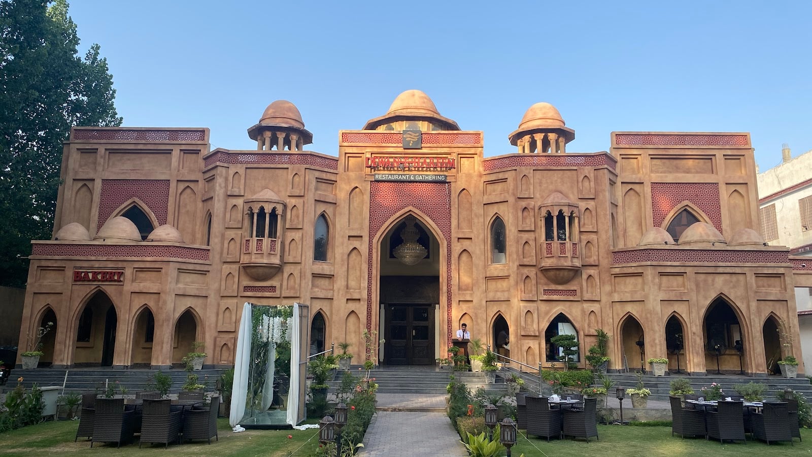 DEWAN-E-HAREEM photo 3