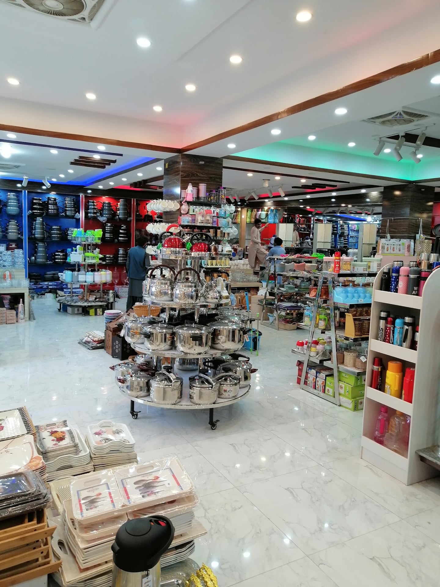 edenrobe Swat - City Center photo 3