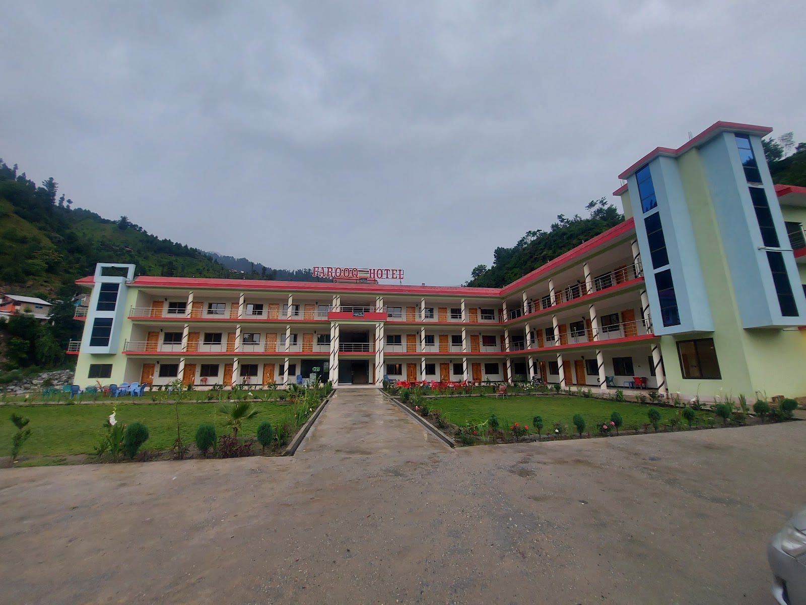 Farooq Hotel