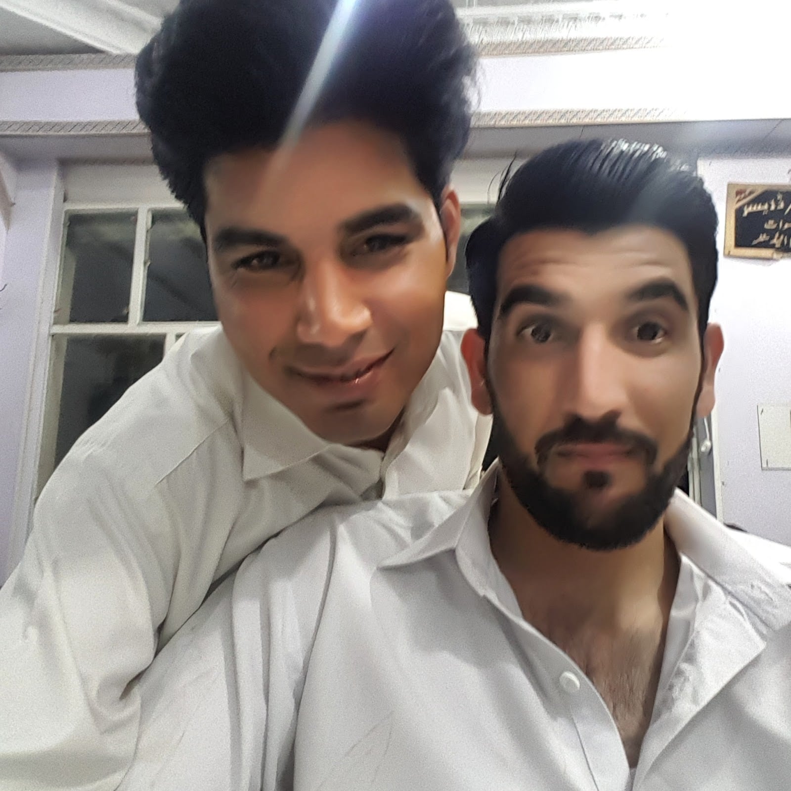 Finger Art Heir Cutting Saloon photo 4