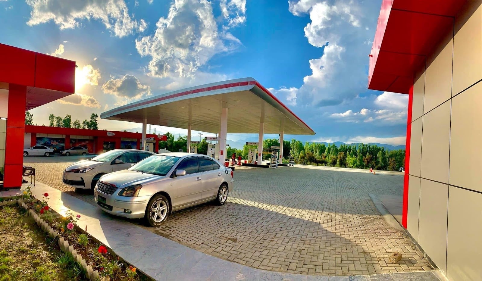 GO Petrol Pump photo 4
