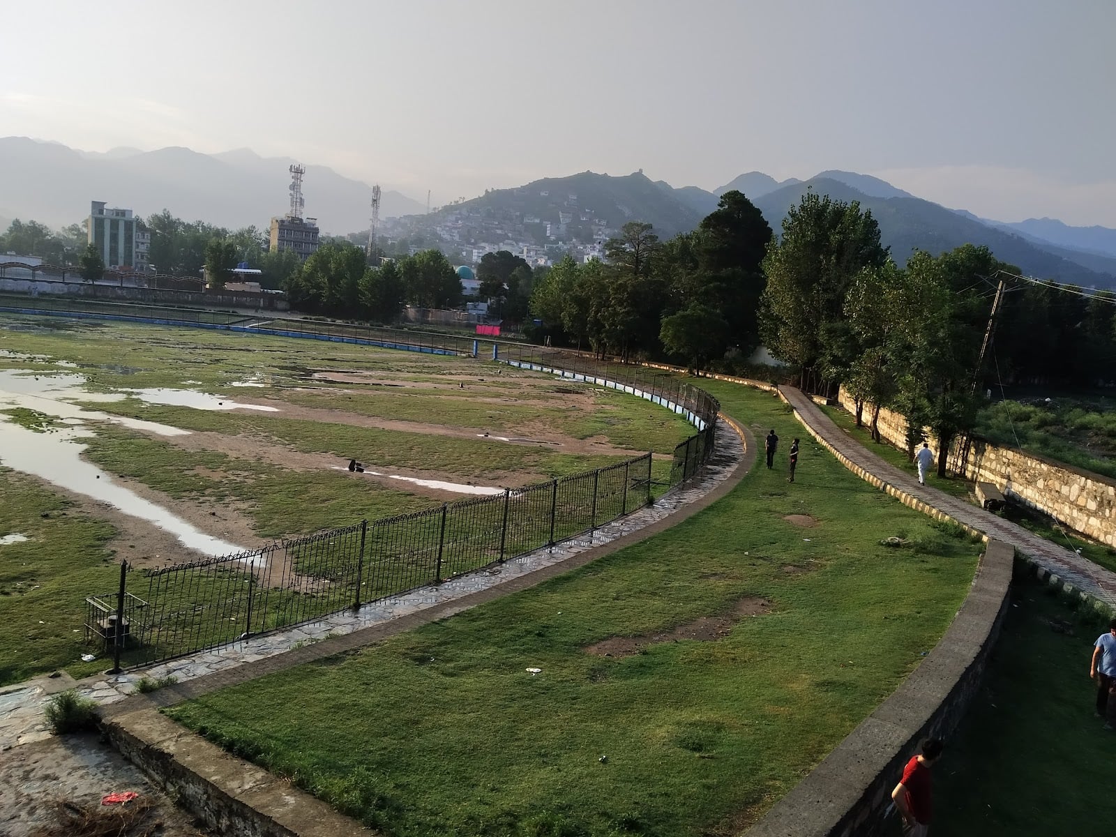 Grassy Ground (گراسی گروانڈ) photo 4