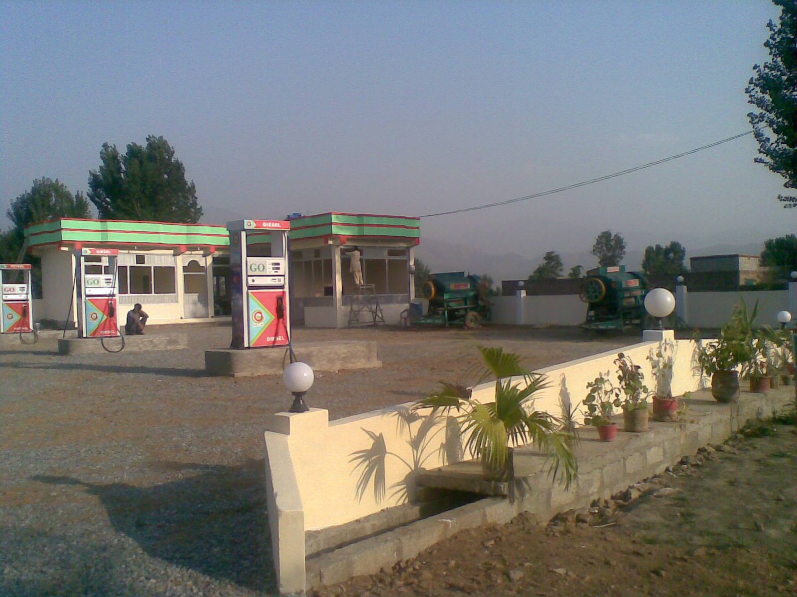 Haji.Musa Khan (Shaheed) GO(Gas & Oil) Filling Station photo 3