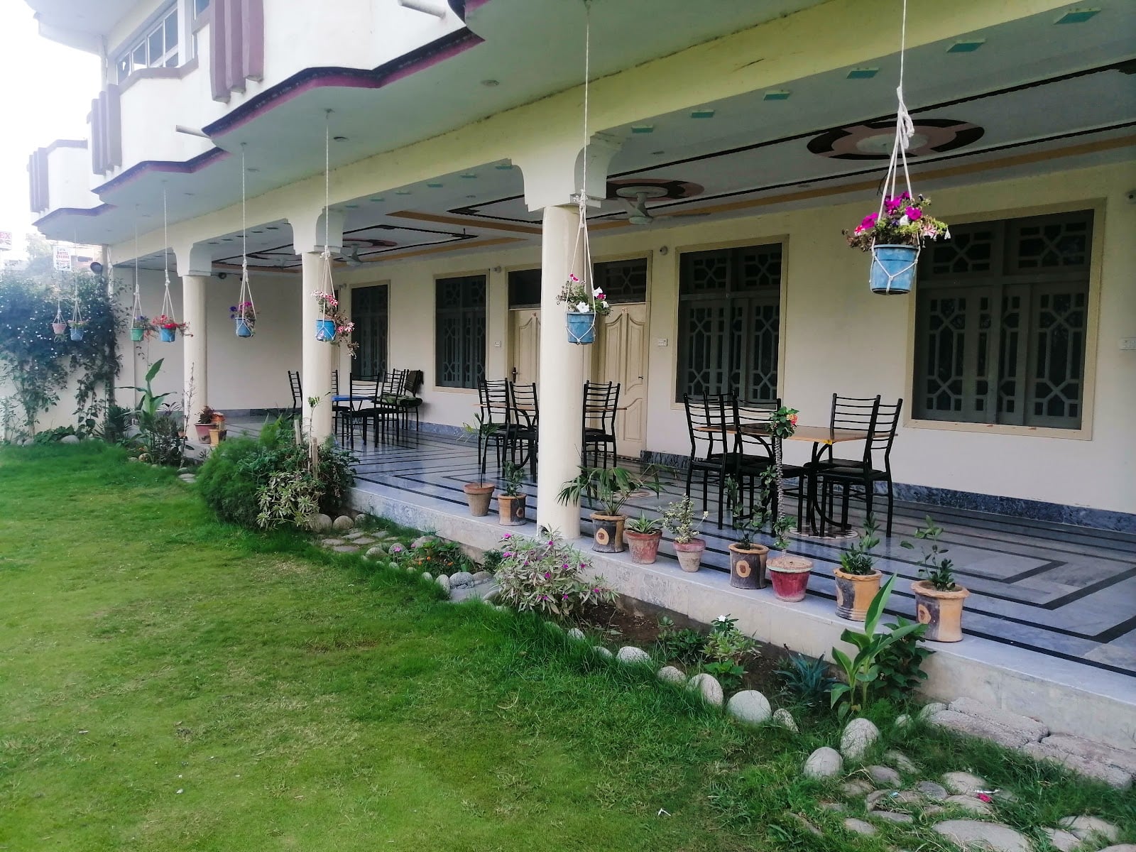 Hotel De Swat & Restaurant