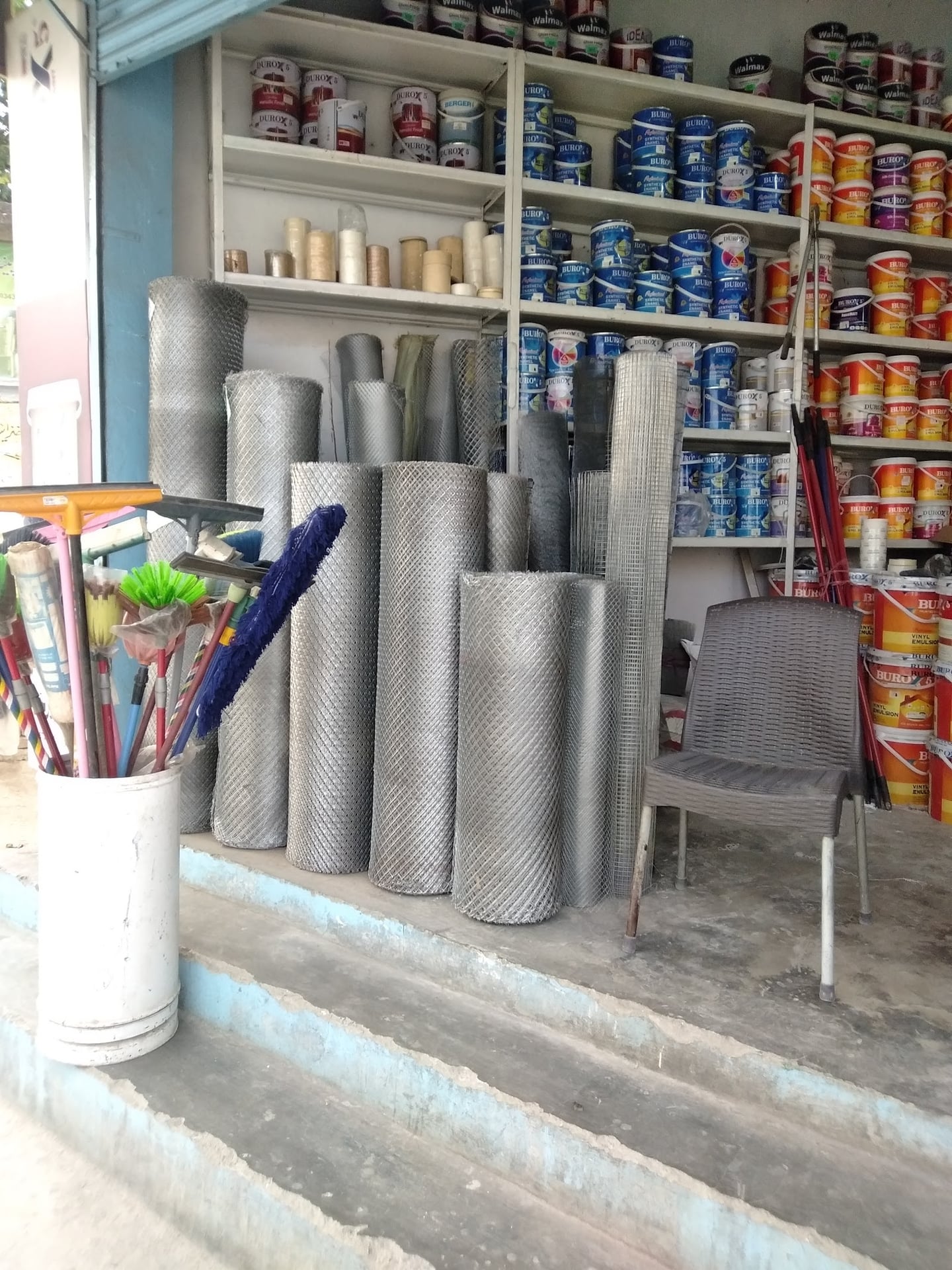 Idrees and Irfan Hardware and Paints Store photo 3
