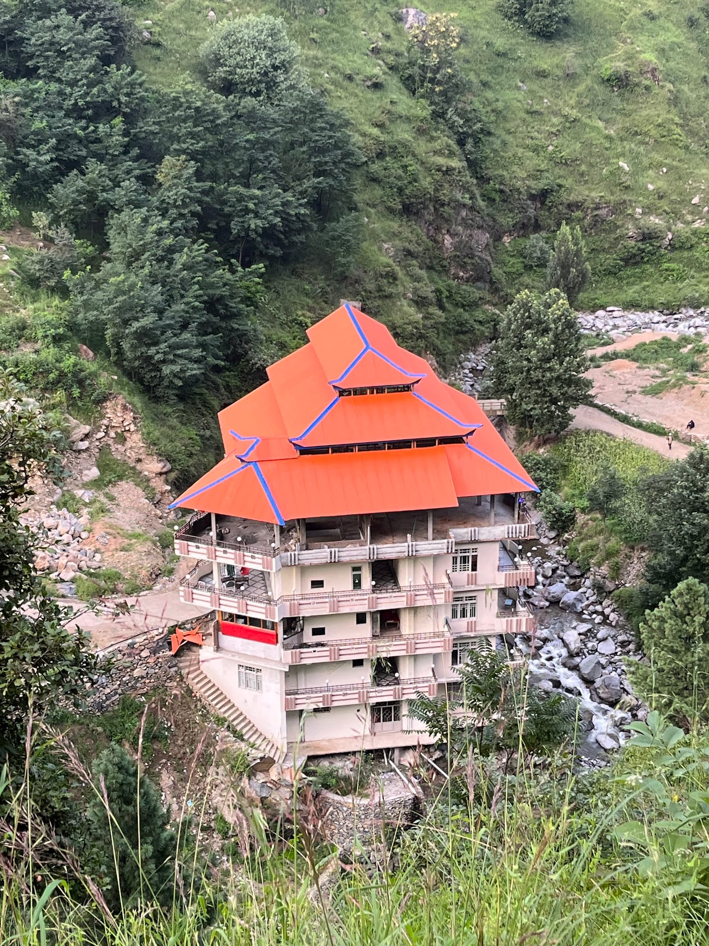 Jadoon Palace Hotel & Restaurant