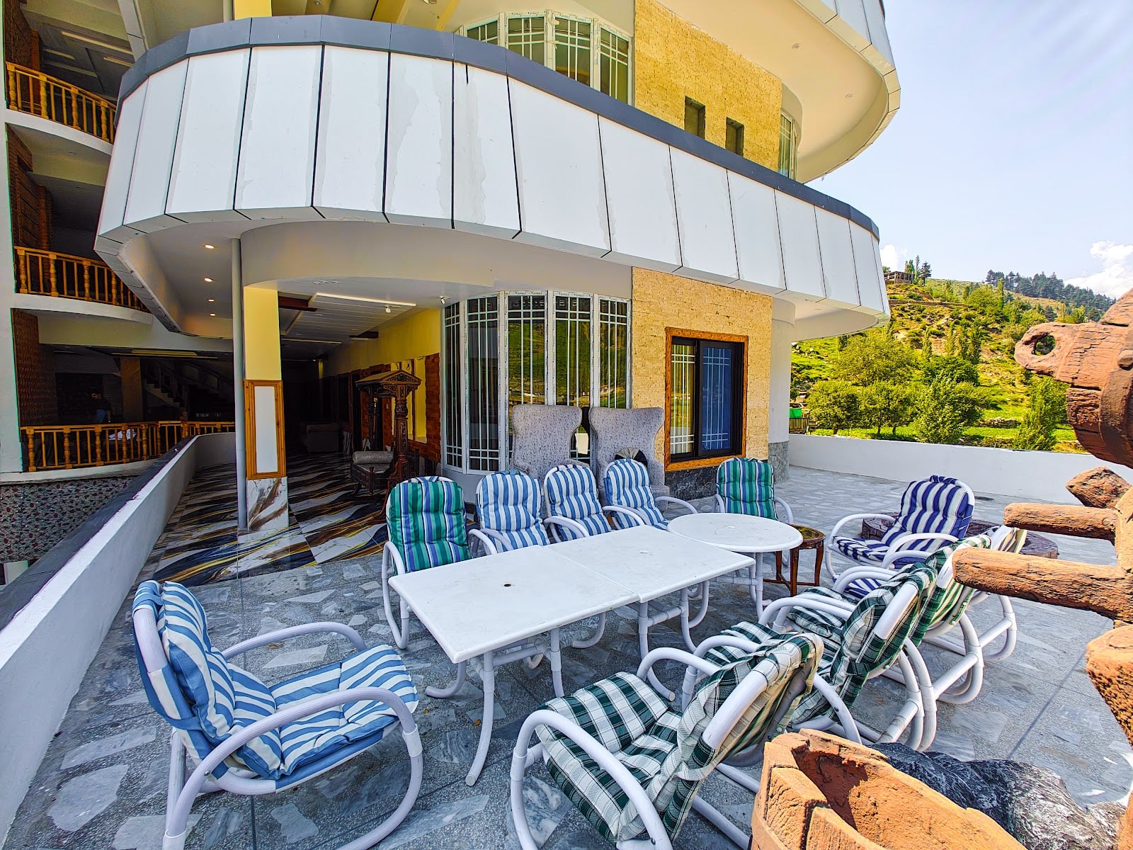 Kabirs Hotel kalam