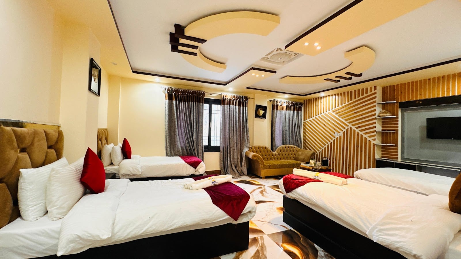 Kabirs Hotel kalam photo 2