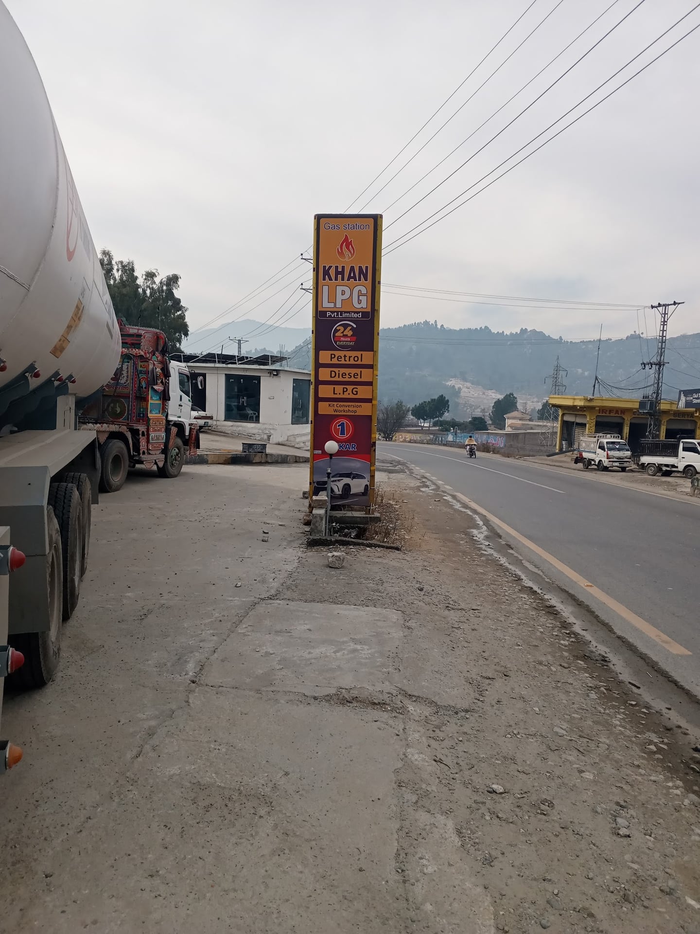 Khan LPG Filling Station photo 4