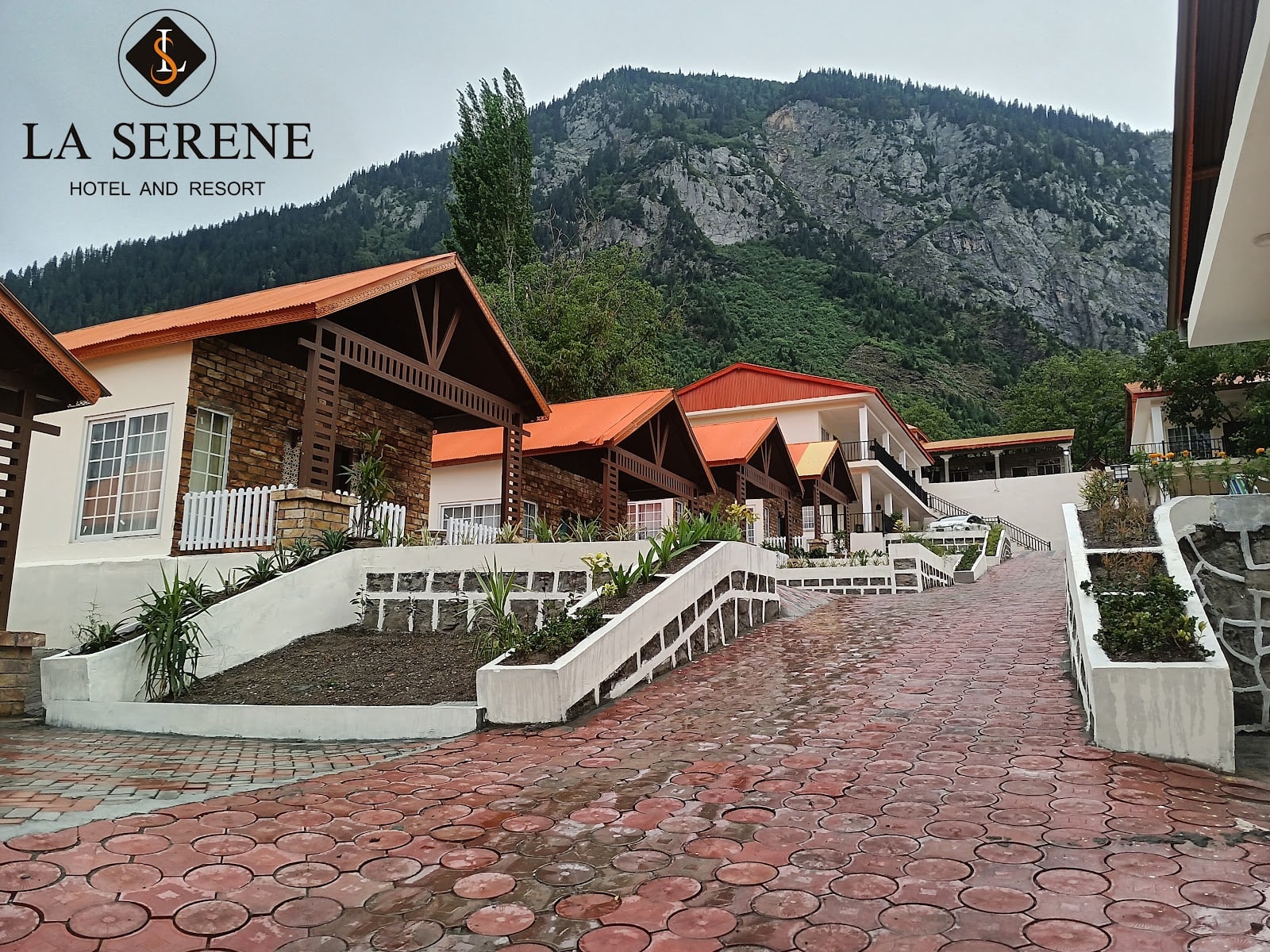 La Serene Hotel and Resort