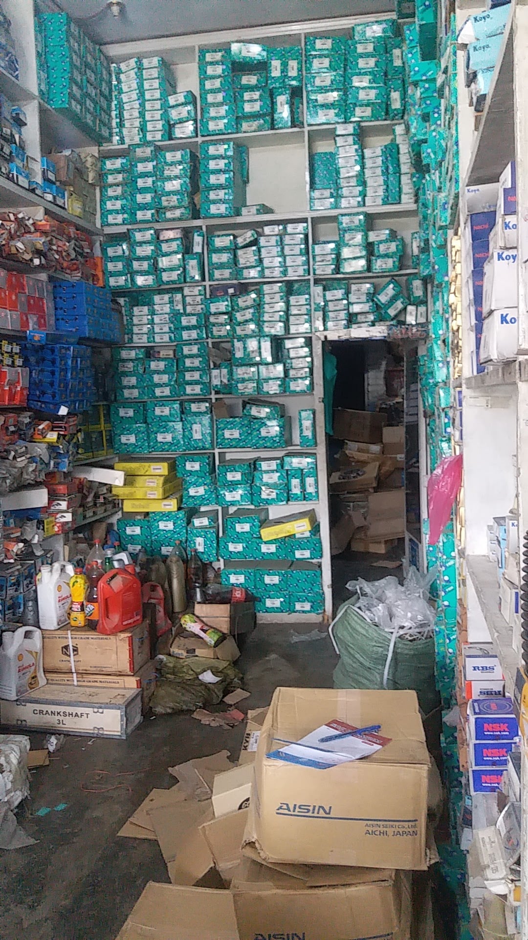 Lucky Traders Auto Parts