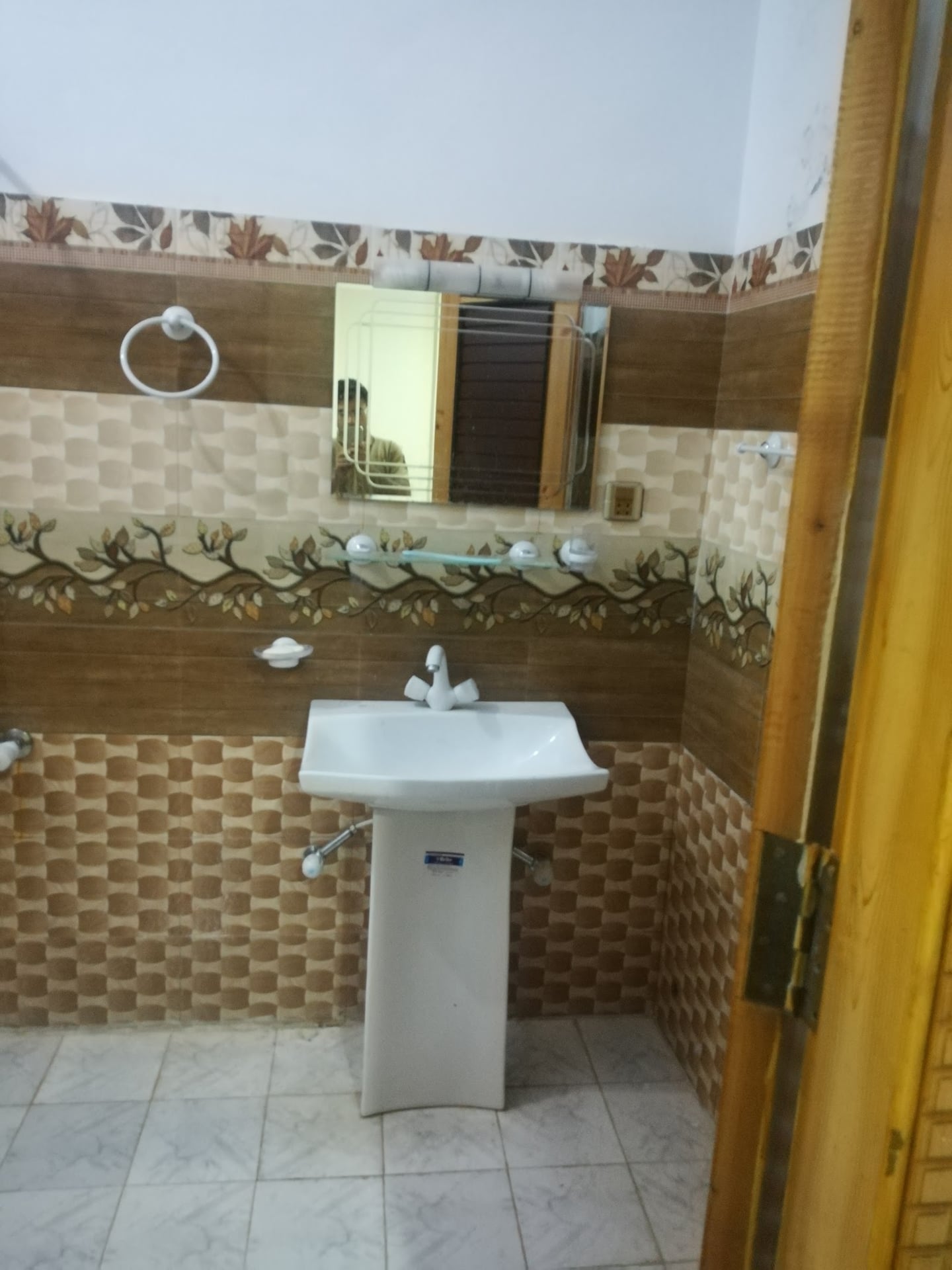 MADINA TOWER Hotel and Resturant photo 5