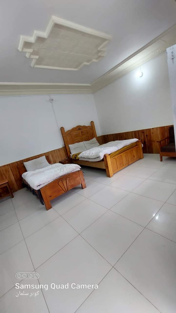 MOON LIGHT HOTEL SWAT