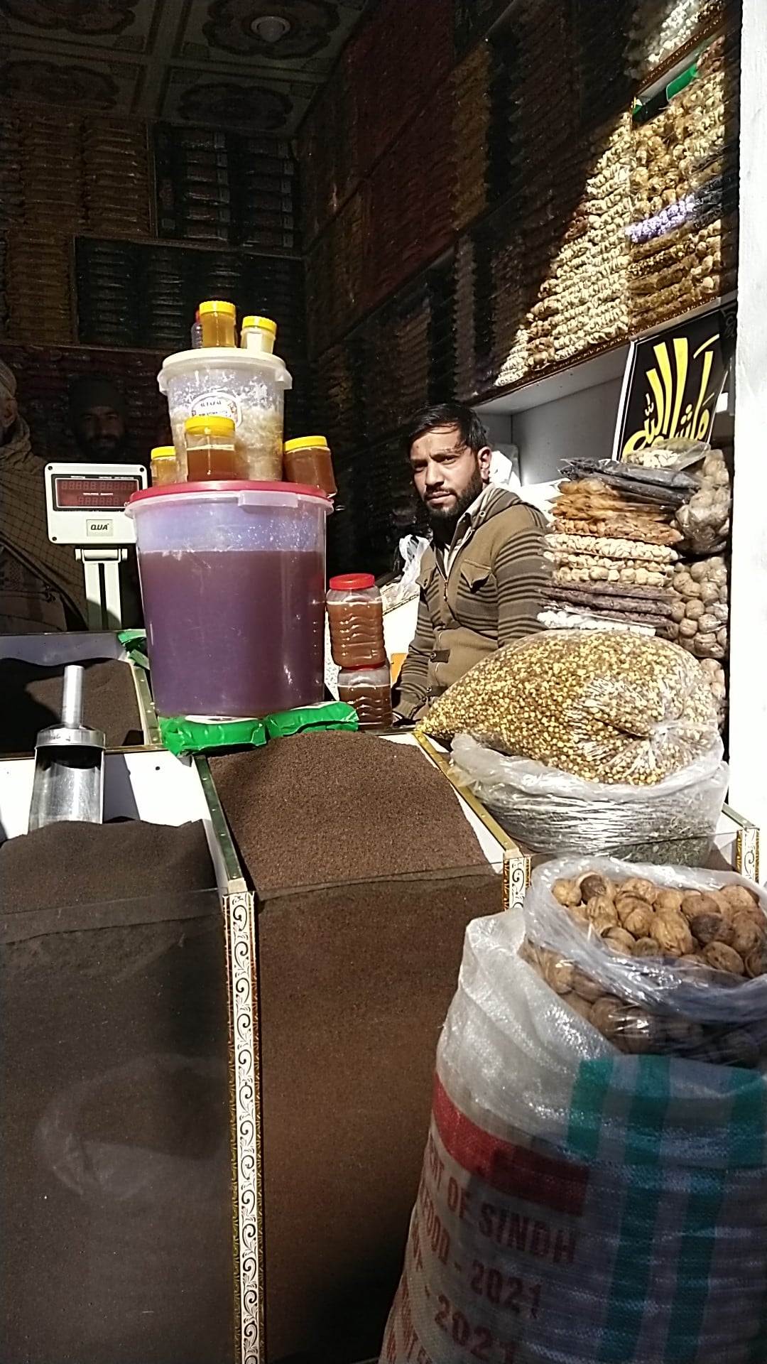 Naimat Tea and Dry Fruit Store photo 5