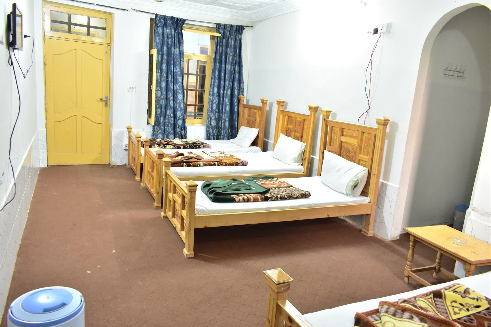 New Rose Hotel photo 2