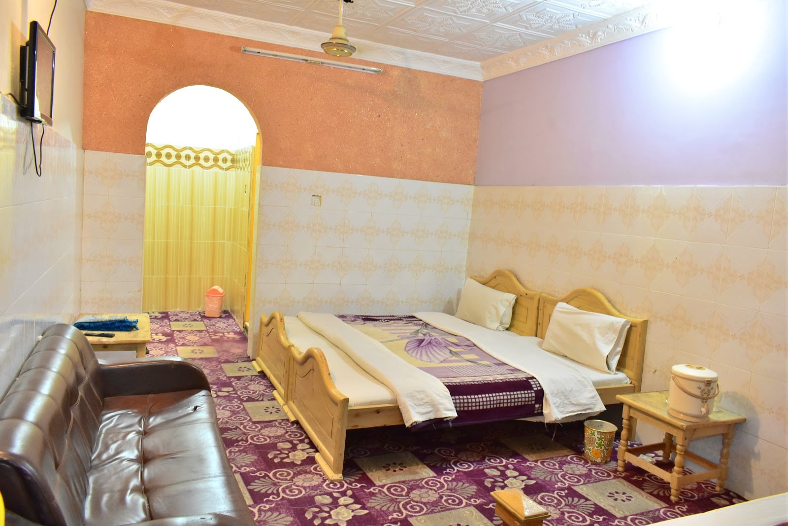 New Rose Hotel photo 5