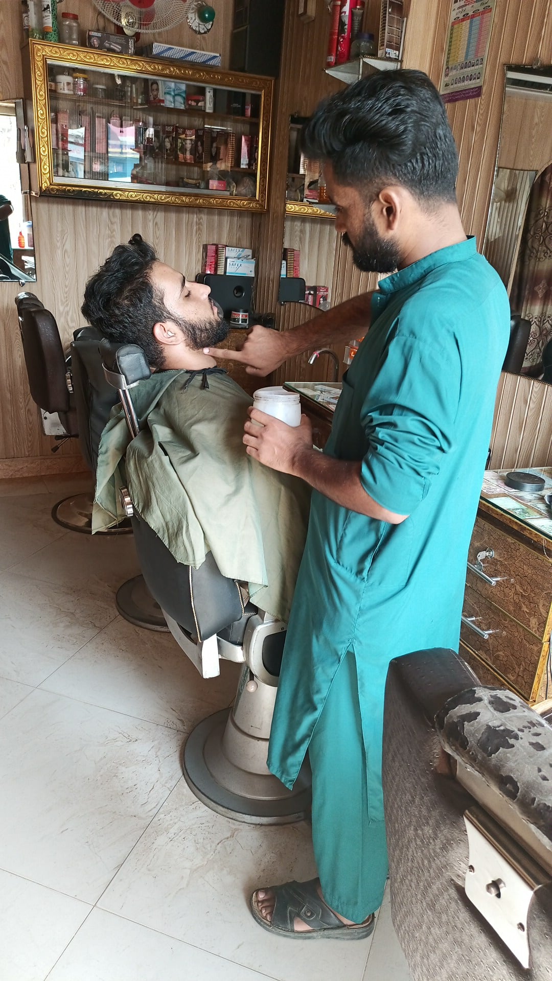 NOOR HAIR SALOON