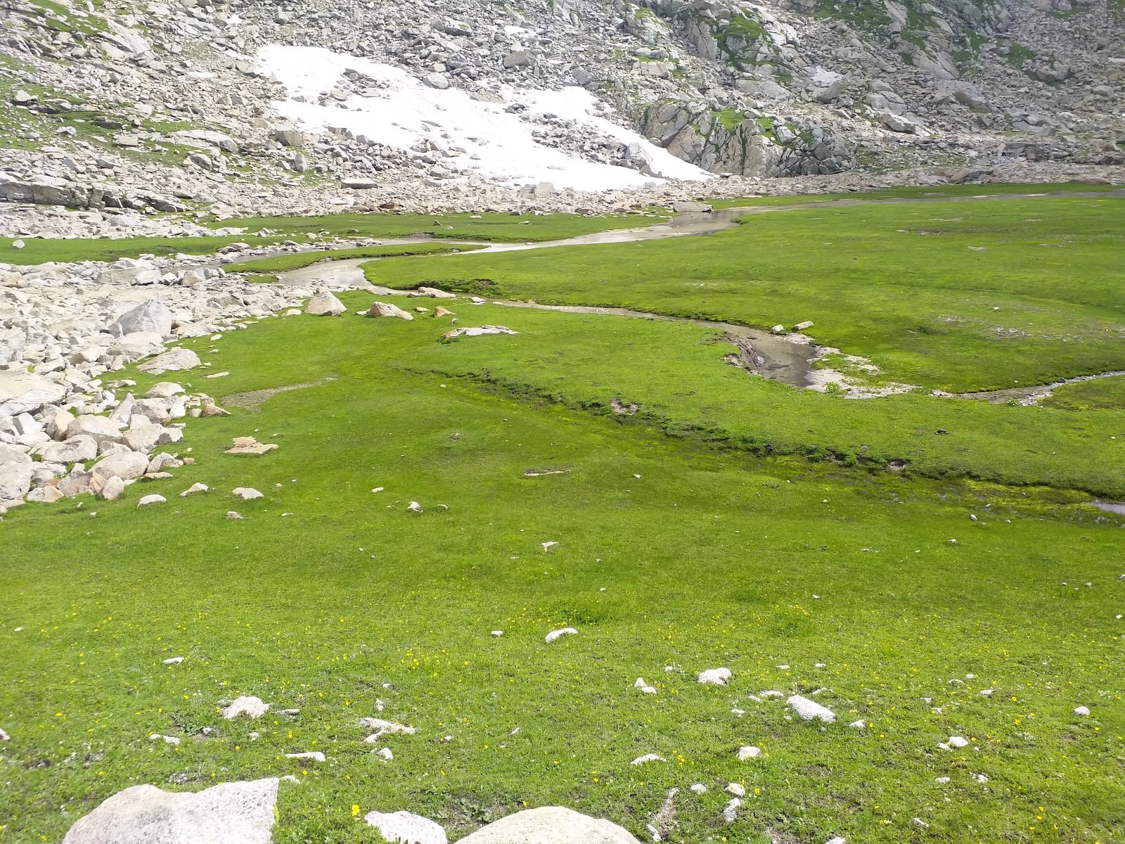 Saidgai Lake photo 3