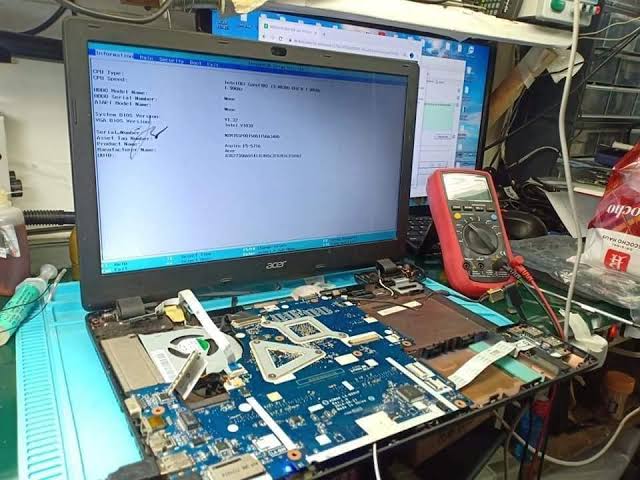 Shakeel Laptop Services photo 4
