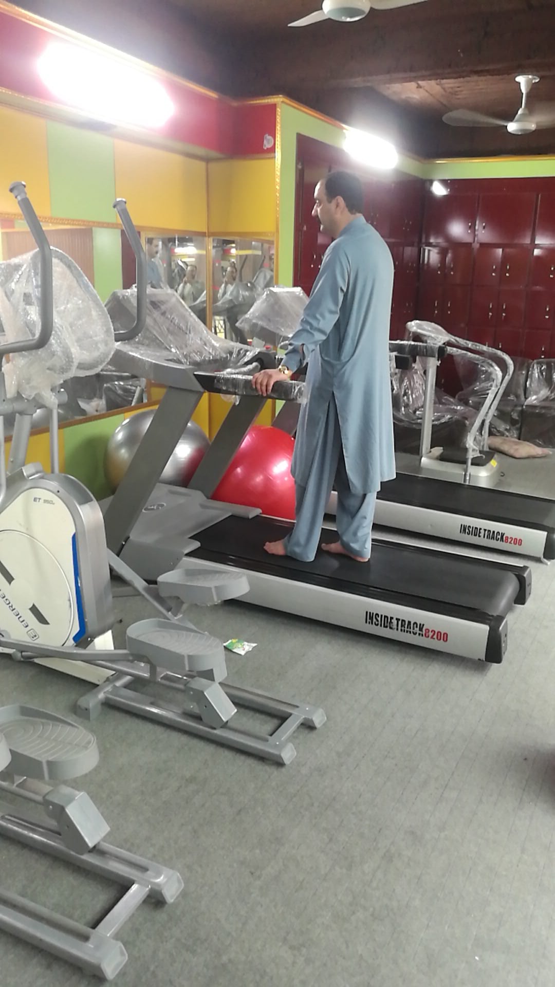 Smart Gym Health & Fitness Club photo 5