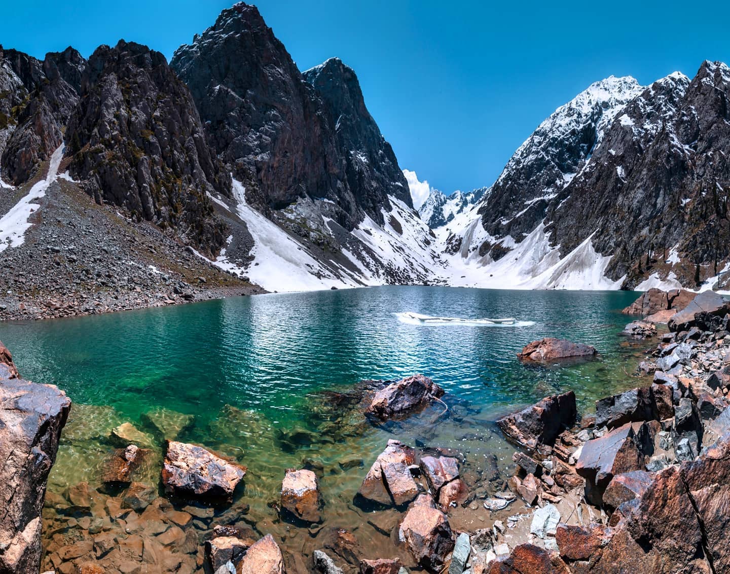 Spin Khwar Lake