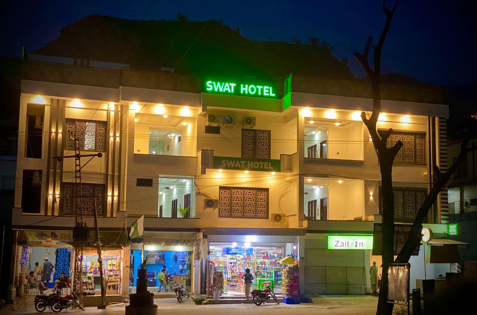 SWAT HOTEL