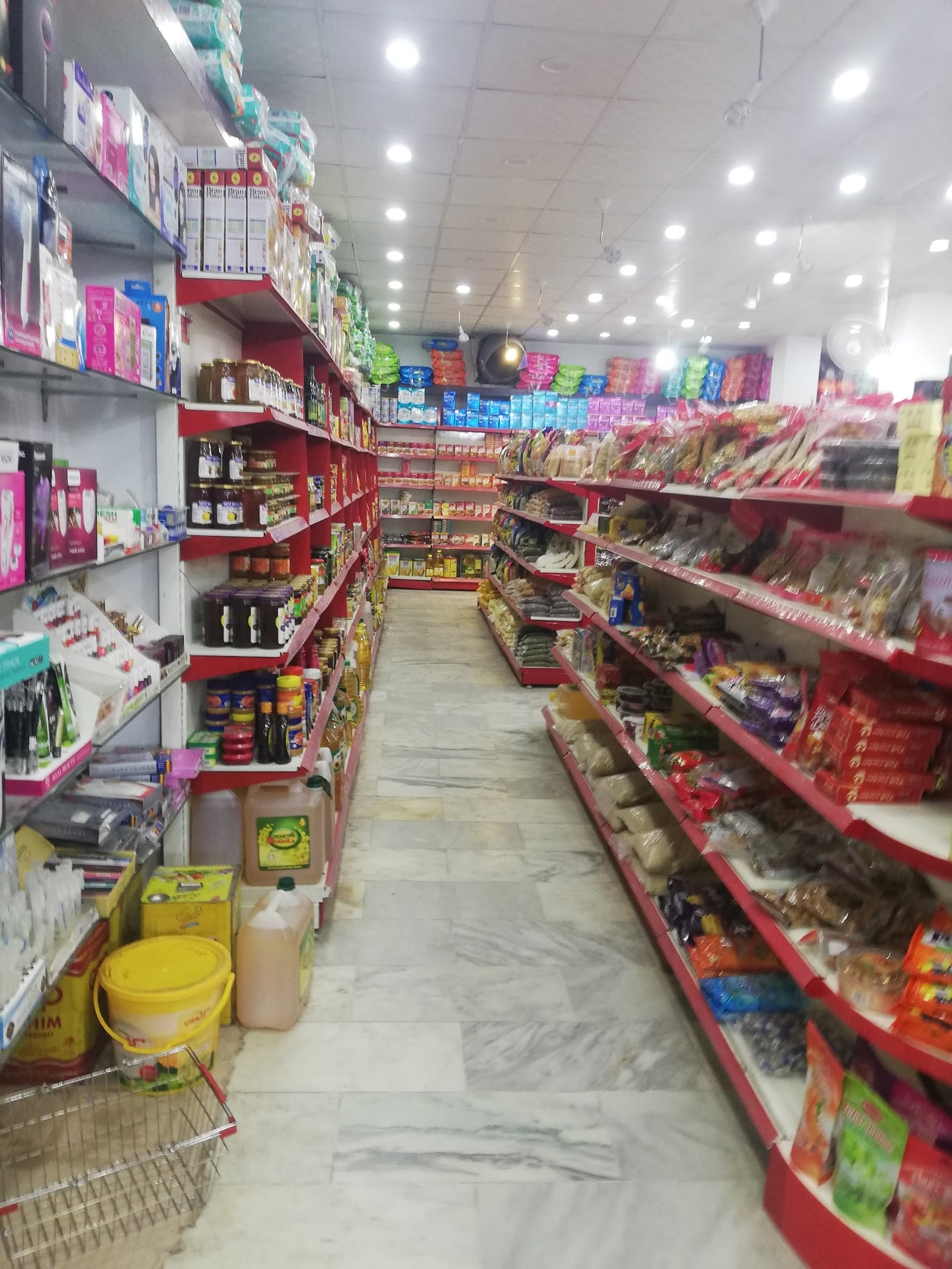 WHITE PHARMACY photo 2