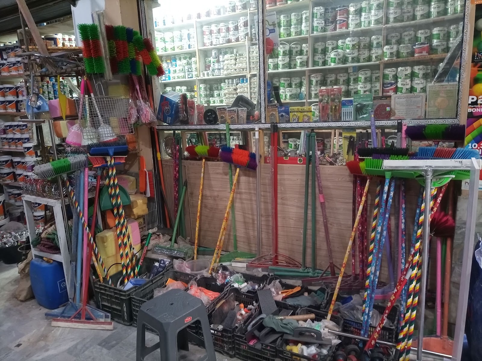 Zahoor Paint & Hardware Distribution Ali City Center photo 5